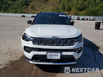 Piąte zdjęcie samochodu w środku: 2025 JEEP COMPASS LIMITED VIN:3C4NJDCNXST565265 - miniatura