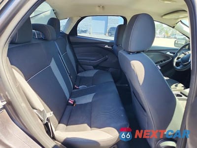 Zdjęcie 10 z 12 samochodu: 2014 FORD FOCUS SE VIN:1FADP3F23EL341623 - miniatura