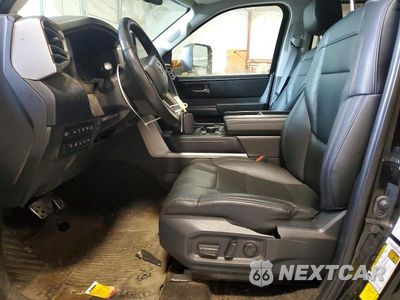 Zdjęcie 7 z 12 samochodu: 2023 TOYOTA TUNDRA SR5 VIN:5TFLA5DB4PX077782 - miniatura