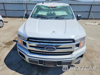 Piąte zdjęcie samochodu w środku: 2019 FORD F150 SUPERCREW VIN:1FTEW1C50KKC92046 - miniatura
