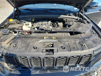 Zdjęcie 12 z 13 samochodu: 2025 JEEP GRAND CHEROKEE LIMITED VIN:1C4RJHBG3SC271486 - miniatura