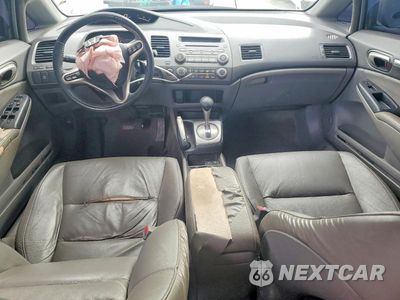 Zdjęcie 8 z 12 samochodu: 2010 HONDA CIVIC EXL VIN:19XFA1F94AE039590 - miniatura