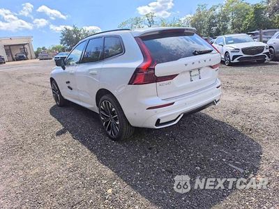 Drugie zdjęcie samochodu z przodu: 2026 VOLVO XC60 ULTRA VIN:YV4M12RM7T1491453 - miniatura