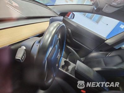 Zdjęcie 9 z 12 samochodu: 2018 TESLA MODEL 3 VIN:5YJ3E1EA5JF051440 - miniatura