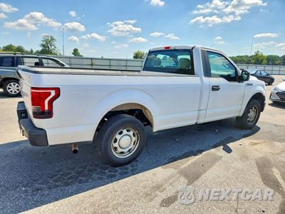 Trzecie zdjęcie samochodu z tyłu: 2017 FORD F150 VIN:1FTMF1C81HKE03489 - miniatura
