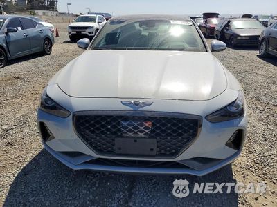 Piąte zdjęcie samochodu w środku: 2019 GENESIS G70 2.0T ADVANCED VIN:KMTG44LA3KU033991 - miniatura