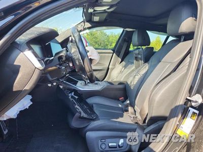 Zdjęcie 7 z 13 samochodu: 2019 BMW 330I VIN:WBA5R1C57KAJ99776 - miniatura