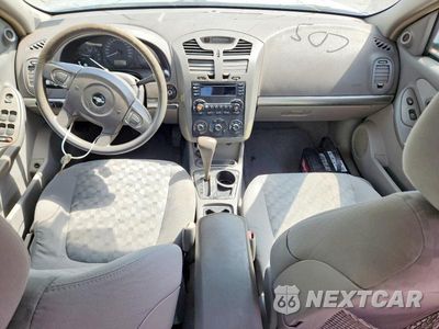 Zdjęcie 8 z 12 samochodu: 2005 CHEVROLET MALIBU LS VIN:1G1ZT52865F225051 - miniatura