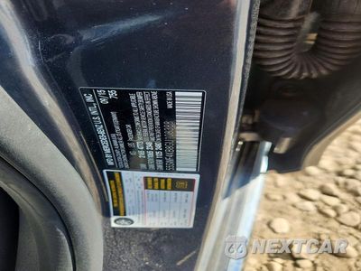 Zdjęcie 12 z 12 samochodu: 2016 MERCEDES-BENZ C 300 4MATIC VIN:55SWF4KB8GU108388 - miniatura