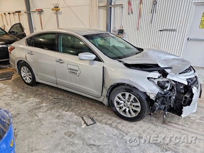 Czwarte zdjęcie samochodu z boku: 2015 NISSAN ALTIMA 2.5 S VIN:1N4AL3AP8FC294060 - miniatura