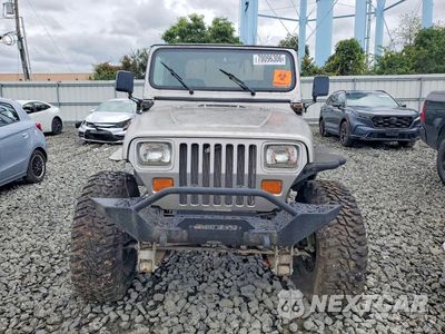 Piąte zdjęcie samochodu w środku: 1987 JEEP WRANGLER VIN:2BCCV8114HB530360 - miniatura