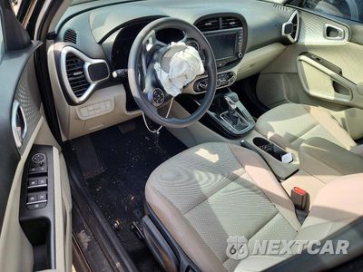 Zdjęcie 8 z 12 samochodu: 2022 KIA SOUL LX VIN:KNDJ23AU2N7811184 - miniatura