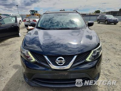 Piąte zdjęcie samochodu w środku: 2017 NISSAN ROGUE SPORT SV VIN:JN1BJ1CP9HW021509 - miniatura