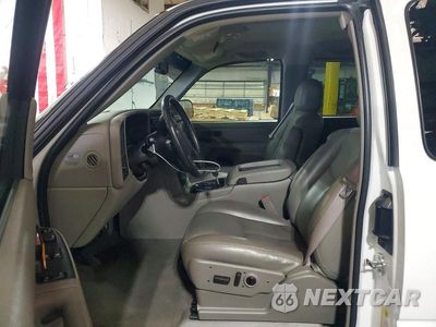 Zdjęcie 7 z 12 samochodu: 2006 GMC NEW SIERRA C1500 VIN:1GTEC19T16Z219845 - miniatura