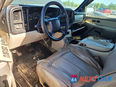Zdjęcie 8 z 13 samochodu: 2001 GMC YUKON VIN:1GKEK13T91J154377 - miniatura