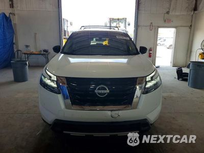 Piąte zdjęcie samochodu w środku: 2025 NISSAN PATHFINDER PLATINUM VIN:5N1DR3DJ8SC275334 - miniatura