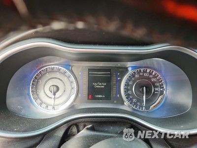 Zdjęcie 9 z 12 samochodu: 2015 CHRYSLER 200 LIMITED VIN:1C3CCCAB2FN645142 - miniatura