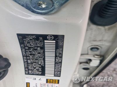 Zdjęcie 12 z 12 samochodu: 2018 TOYOTA PRIUS PRIME PREMIUM VIN:JTDKARFP9J3101990 - miniatura