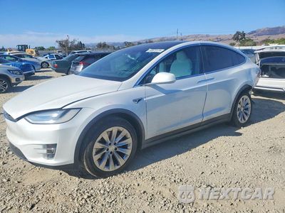 2021 TESLA MODEL X 5YJXCBE25MF311474 - główne zdjęcie licytacji z USA - miniatura