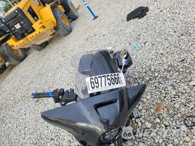 Piąte zdjęcie samochodu w środku: 2023 HONDA CMX1100 T VIN:JH2SC8365PK201039 - miniatura