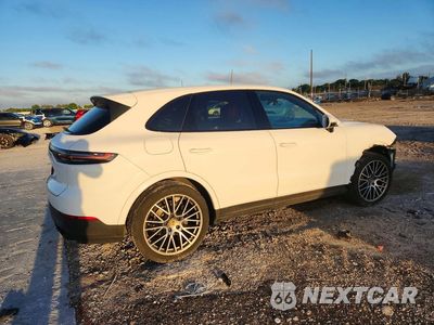 Trzecie zdjęcie samochodu z tyłu: 2023 PORSCHE CAYENNE BASE VIN:WP1AA2AY9PDA02252 - miniatura