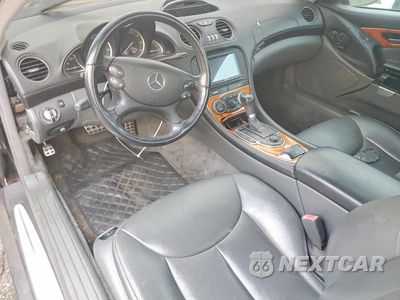 Zdjęcie 8 z 12 samochodu: 2005 MERCEDES-BENZ SL 500 VIN:WDBSK75F05F094277 - miniatura
