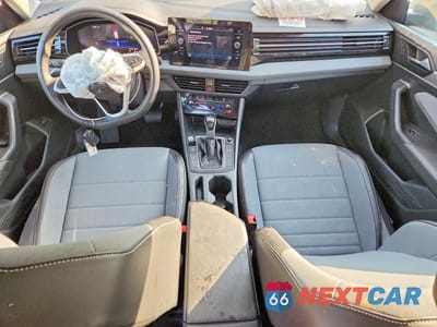Zdjęcie 8 z 12 samochodu: 2025 VOLKSWAGEN JETTA SE VIN:3VW7X7BU4SM086817 - miniatura