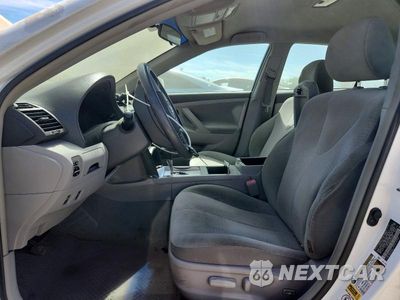 Zdjęcie 7 z 12 samochodu: 2010 TOYOTA CAMRY LE VIN:4T1BF3EKXAU550282 - miniatura