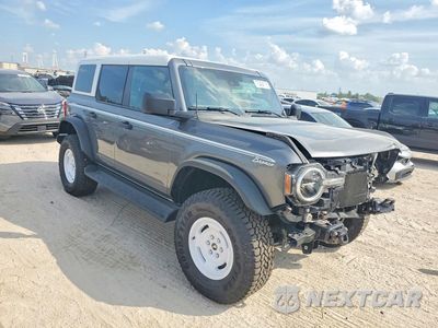 Czwarte zdjęcie samochodu z boku: 2025 FORD BRONCO HERITAGE VIN:1FMEE4DP9SLA93720 - miniatura