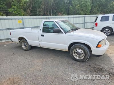 Czwarte zdjęcie samochodu z boku: 2001 GMC SONOMA VIN:1GTCS14W718246400 - miniatura