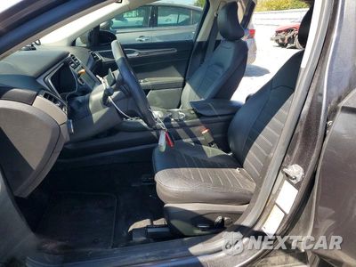 Zdjęcie 7 z 12 samochodu: 2016 FORD FUSION SE VIN:3FA6P0H9XGR106769 - miniatura