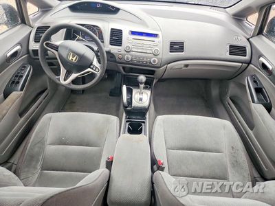 Zdjęcie 8 z 13 samochodu: 2010 HONDA CIVIC LX VIN:19XFA1F56AE035330 - miniatura