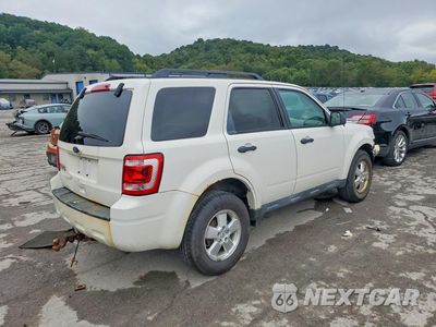 Trzecie zdjęcie samochodu z tyłu: 2012 FORD ESCAPE XLT VIN:1FMCU0D75CKB00964 - miniatura
