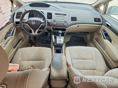 Zdjęcie 8 z 12 samochodu: 2011 HONDA CIVIC LX VIN:2HGFA1F59BH525185 - miniatura
