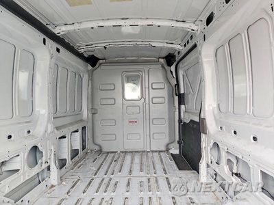 Zdjęcie 10 z 13 samochodu: 2023 FORD TRANSIT 250 DELIVERY VAN VIN:1FTBR1C80PKA60767 - miniatura