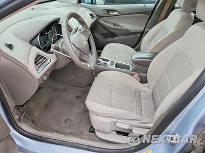 Zdjęcie 7 z 12 samochodu: 2018 CHEVROLET CRUZE LS VIN:1G1BC5SM6J7168188 - miniatura