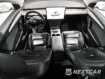 Zdjęcie 8 z 13 samochodu: 2022 TESLA MODEL 3 VIN:5YJ3E1EA7NF188076 - miniatura