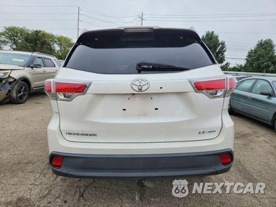 Zdjęcie 6 z 13 samochodu: 2015 TOYOTA HIGHLANDER LE PLUS VIN:5TDBKRFH7FS155249 - miniatura