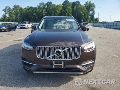 Piąte zdjęcie samochodu w środku: 2018 VOLVO XC90 T6 VIN:YV4A22PL9J1197141 - miniatura