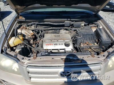 Zdjęcie 12 z 13 samochodu: 2004 TOYOTA HIGHLANDER LIMITED VIN:JTEEP21AX40024053 - miniatura