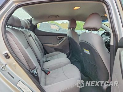 Zdjęcie 10 z 12 samochodu: 2013 HYUNDAI ELANTRA GLS VIN:5NPDH4AE8DH333339 - miniatura