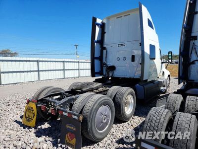 Trzecie zdjęcie samochodu z tyłu: 2022 INTERNATIONAL LT625 SEMI TRUCK VIN:3HSDZAPR2NN551425 - miniatura