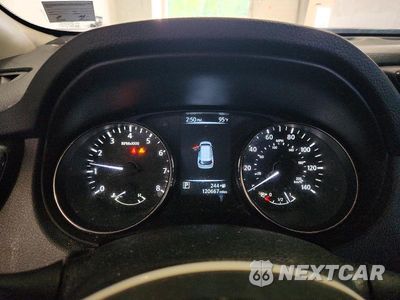 Zdjęcie 9 z 13 samochodu: 2017 NISSAN ROGUE S VIN:KNMAT2MTXHP500326 - miniatura