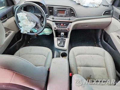 Zdjęcie 8 z 13 samochodu: 2017 HYUNDAI ELANTRA SE VIN:KMHD74LF4HU113373 - miniatura