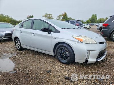 Czwarte zdjęcie samochodu z boku: 2013 TOYOTA PRIUS TWO VIN:JTDKN3DU6D5686563 - miniatura