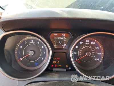 Zdjęcie 9 z 13 samochodu: 2013 HYUNDAI ELANTRA GLS VIN:5NPDH4AE5DH348607 - miniatura