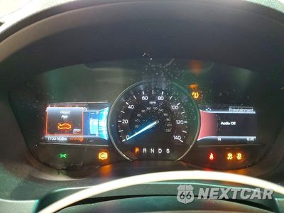 Zdjęcie 9 z 13 samochodu: 2016 FORD EXPLORER XLT VIN:1FM5K8DH1GGB85851 - miniatura