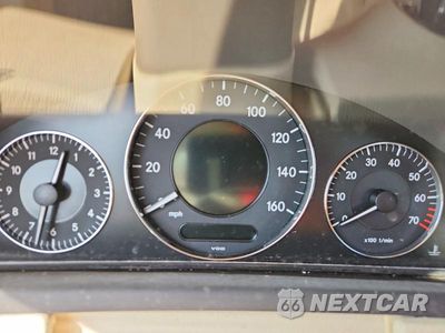 Zdjęcie 9 z 12 samochodu: 2008 MERCEDES-BENZ CLK 550 VIN:WDBTK72F08T098313 - miniatura