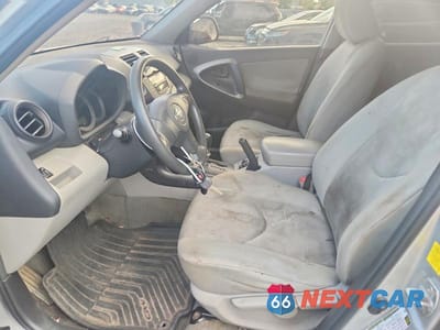 Zdjęcie 7 z 12 samochodu: 2011 TOYOTA RAV4 BASE VIN:2T3BF4DV8BW104514 - miniatura