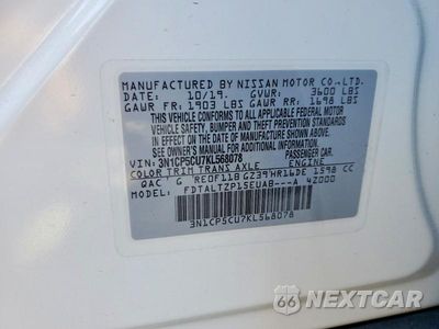 Zdjęcie 13 z 13 samochodu: 2019 NISSAN KICKS SR VIN:3N1CP5CU7KL568078 - miniatura